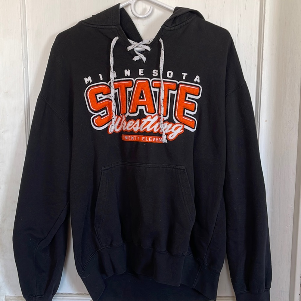 2011 state wrestling hoodie